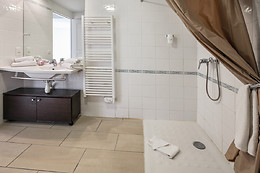 Zenitude Hotel-Résidences  - Divonne les Bains - Divonne Confort ****
