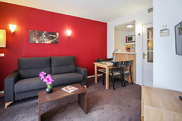 Zenitude Hotel-Résidences  - Divonne les Bains - Divonne Confort ****