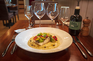 Een gastronomisch driegangenmenu met drank voor 2 bij Le Resto des Halles (Waver - Waals-Brabant)