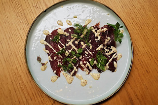 Een gastronomisch driegangenmenu met drank voor 2 bij Le Resto des Halles (Waver - Waals-Brabant)