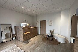 TH INSTITUT SPA