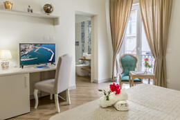 Keramos Luxury Rooms