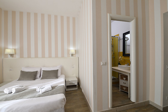 Vaticanrooms.net - photo 1