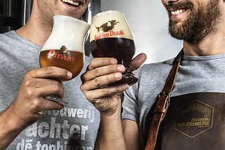 Een brouwerijbezoek en degustatie voor 2 bij Brouwerij Van Steenberge (Ertvelde - Oost-Vlaanderen)
