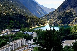 HOTEL RESORT BALNEARIO DE PANTICOSA
