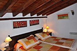HOTEL RURAL VALLEOSCURU