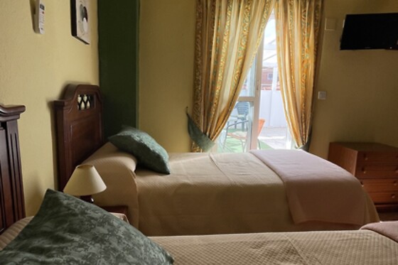 HOTEL ARUNDA II - photo 0