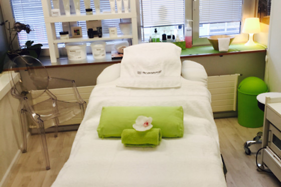 Hell's Beauty Nails & Cosmetics Basel - photo 8