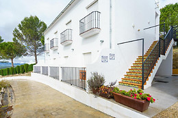 HOTEL LAS ERRIZAS