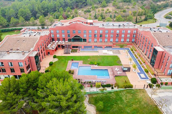 HOTEL BARCELONA GOLF RESORT & SPA - photo 0
