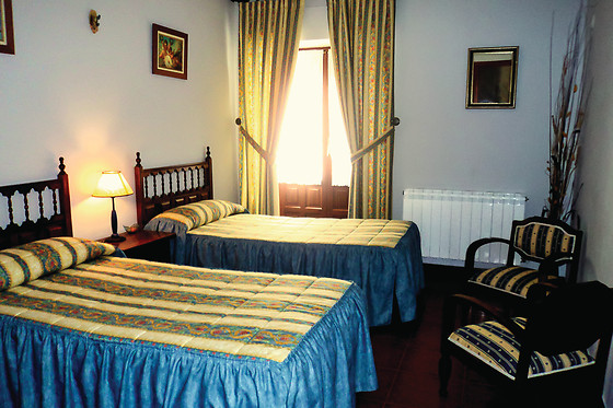 HOTEL RURAL ESTRELLA DE CAMPOS - photo 2