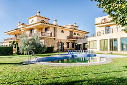 HOTEL RURAL LOS NOGALES