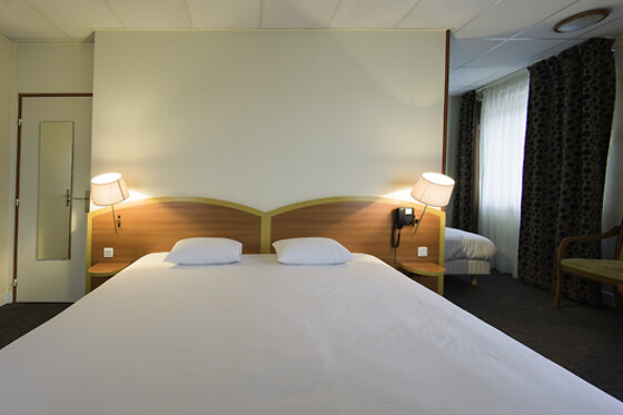Hotel Kyriad Lamballe - photo 4