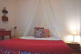 CASINHA À PORTA