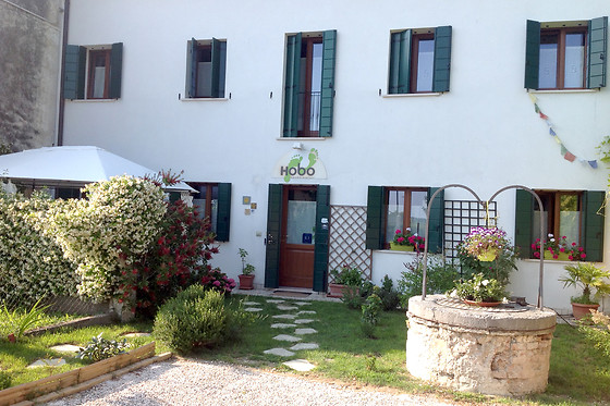 Hobo B&B - photo 0