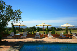 HOTEL VALDEPALACIOS