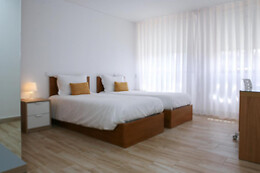 CENTRAL SUITES
