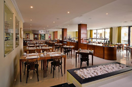 VILA GALE ATLÂNTICO 4*