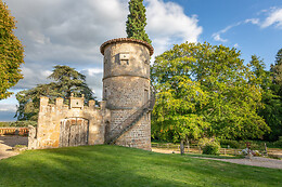 Domaines et Château de Valinches