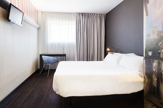 B&B HOTEL GRANADA - photo 3