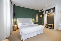 HOTEL MONDRAGÓN