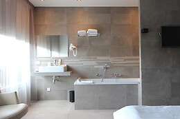 Golden Tulip Westende