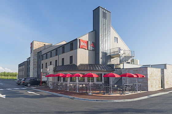 Ibis pontorson - photo 0