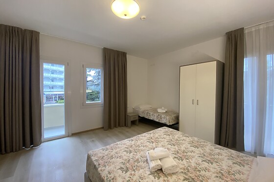 Hotel Lanterna - photo 1