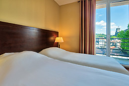 Zenitude Hôtel-Résidences :  Les Jardins de Lourdes ***