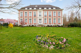 Château de Moulin le Comte