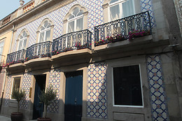 CASA MANUEL ESPREGUEIRA E OLIVEIRA