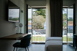 Azores Book Hotel
